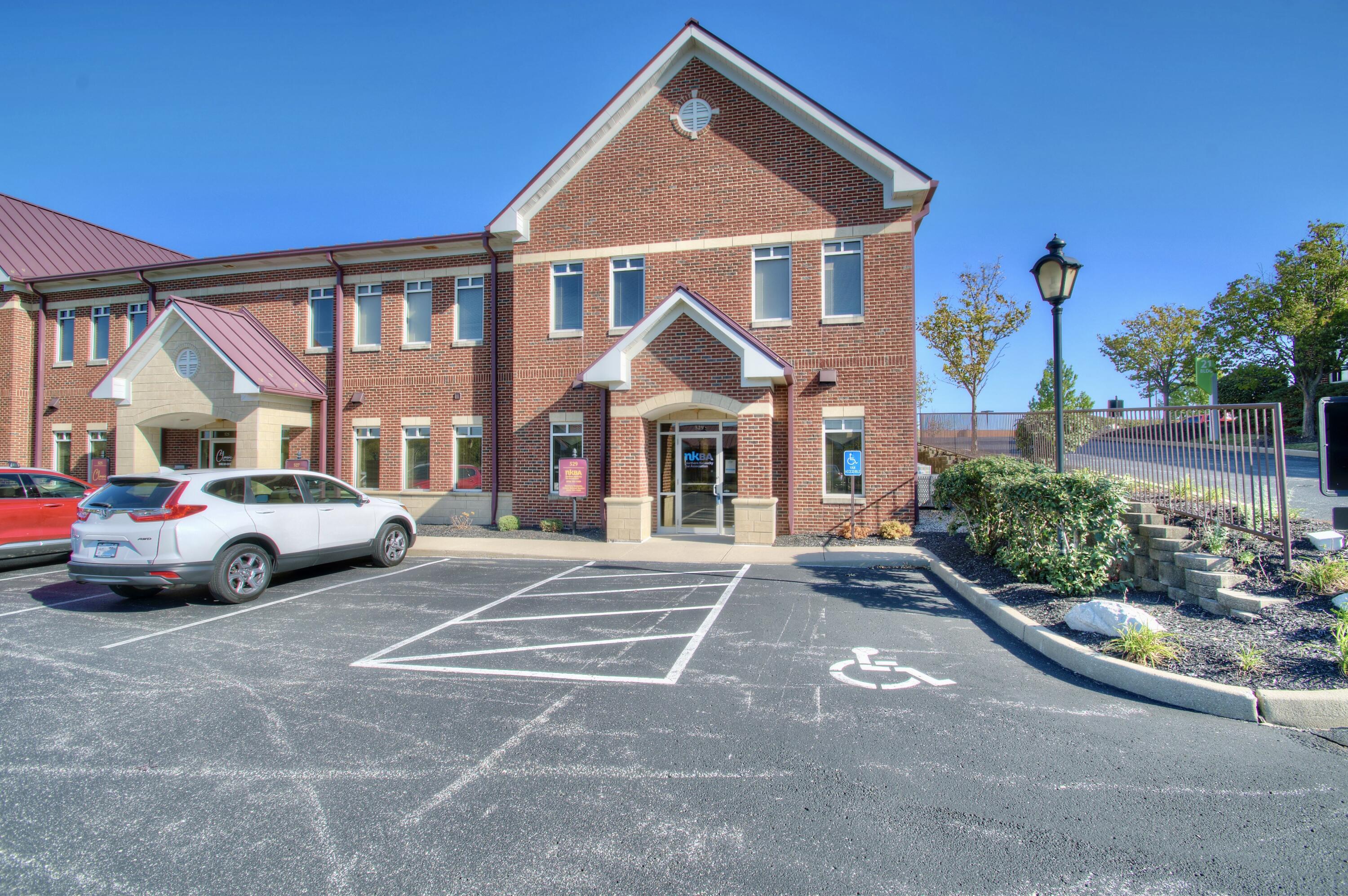 Photo of 529 Centre View Boulevard, Crestview Hills, KY 41017