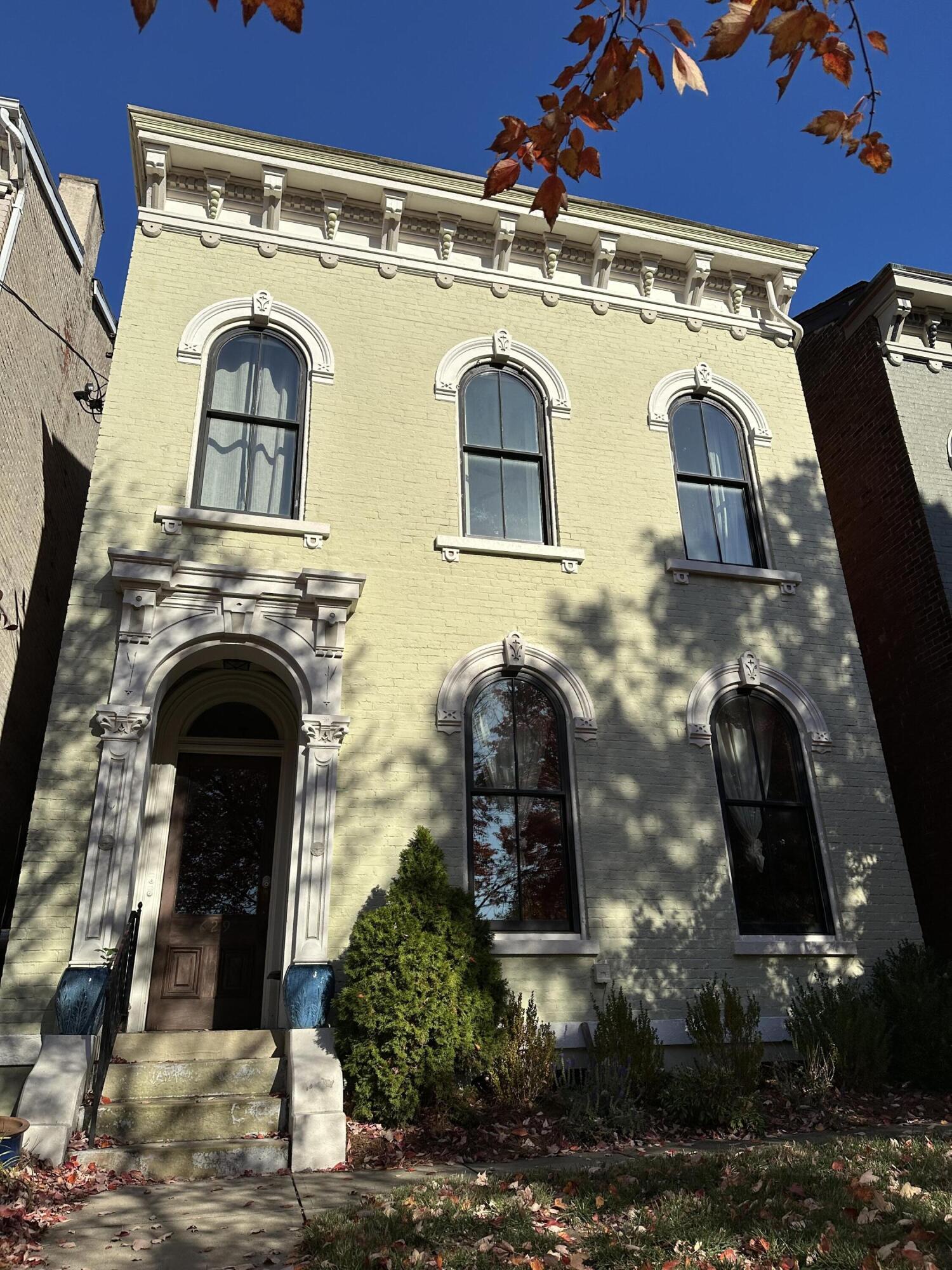 Photo of 629 Washington Avenue AE, Newport, KY 41071