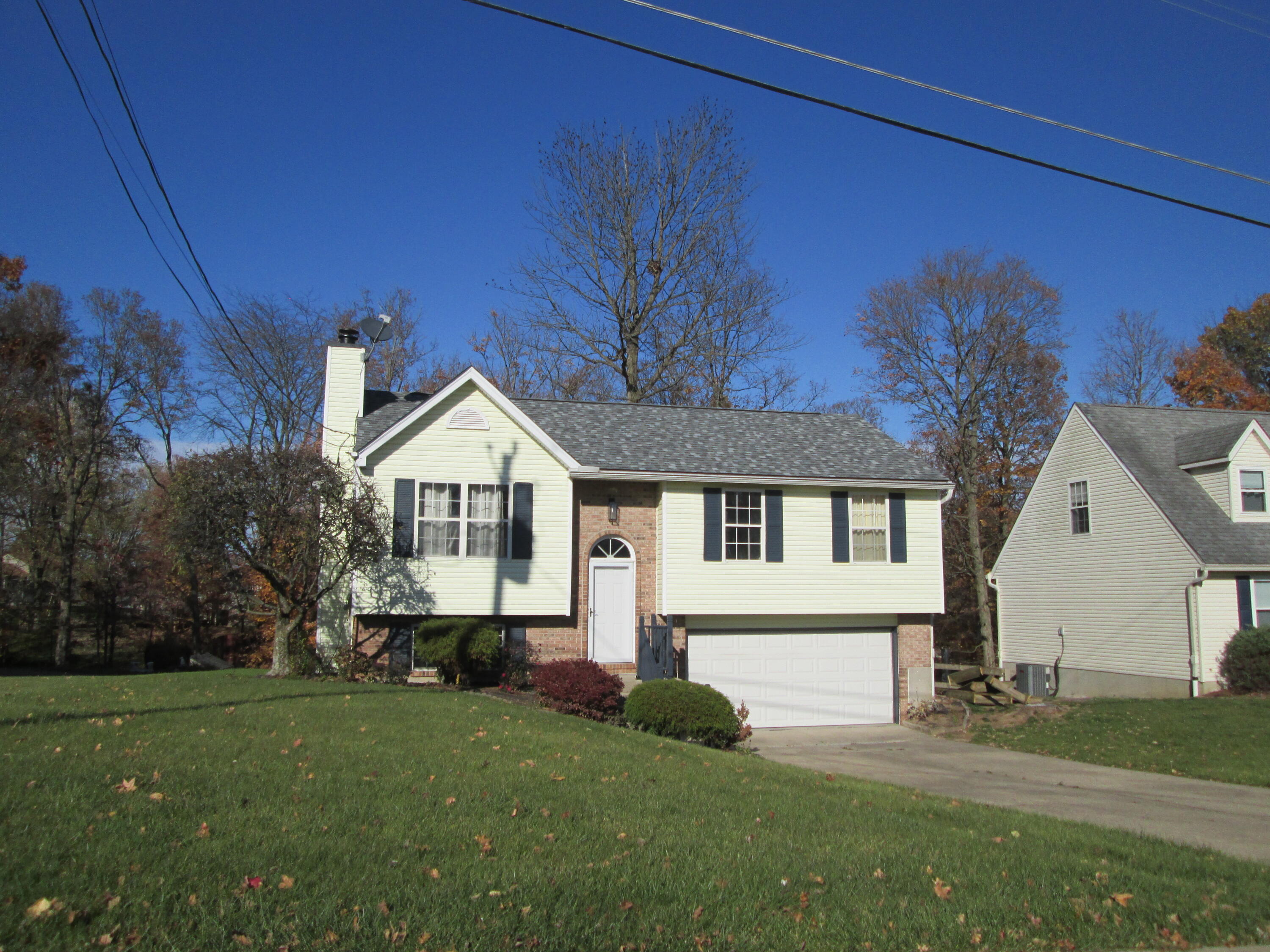 Photo of 1756 Deer Run Drive, Burlington, KY 41005