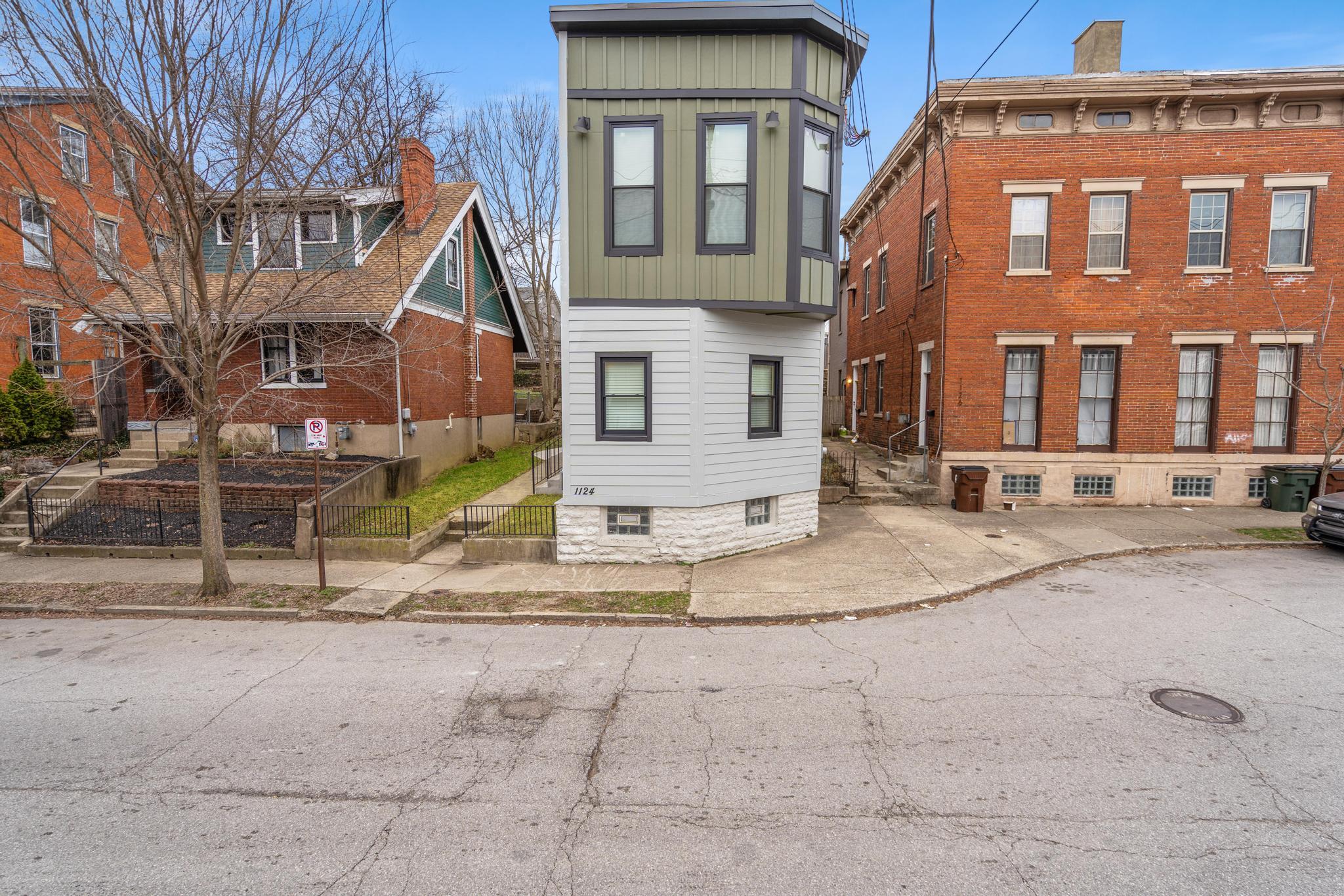Photo of 1124 Holman Street, Covington, KY 41011