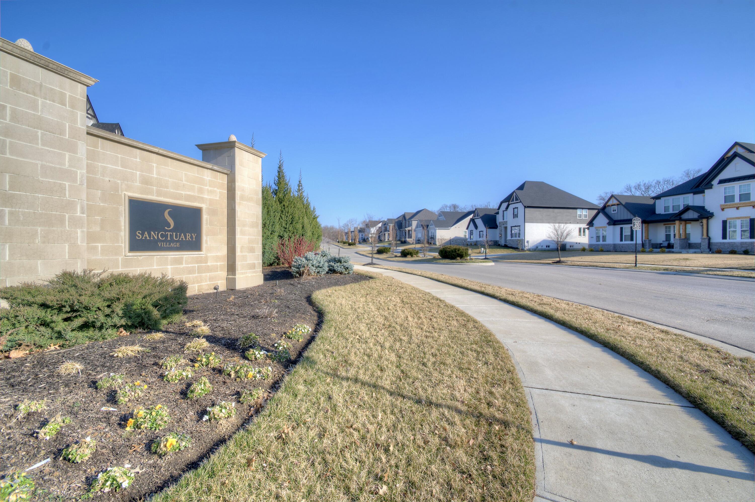 Photo of 2644 White Pine Drive, Villa Hills, KY 41017