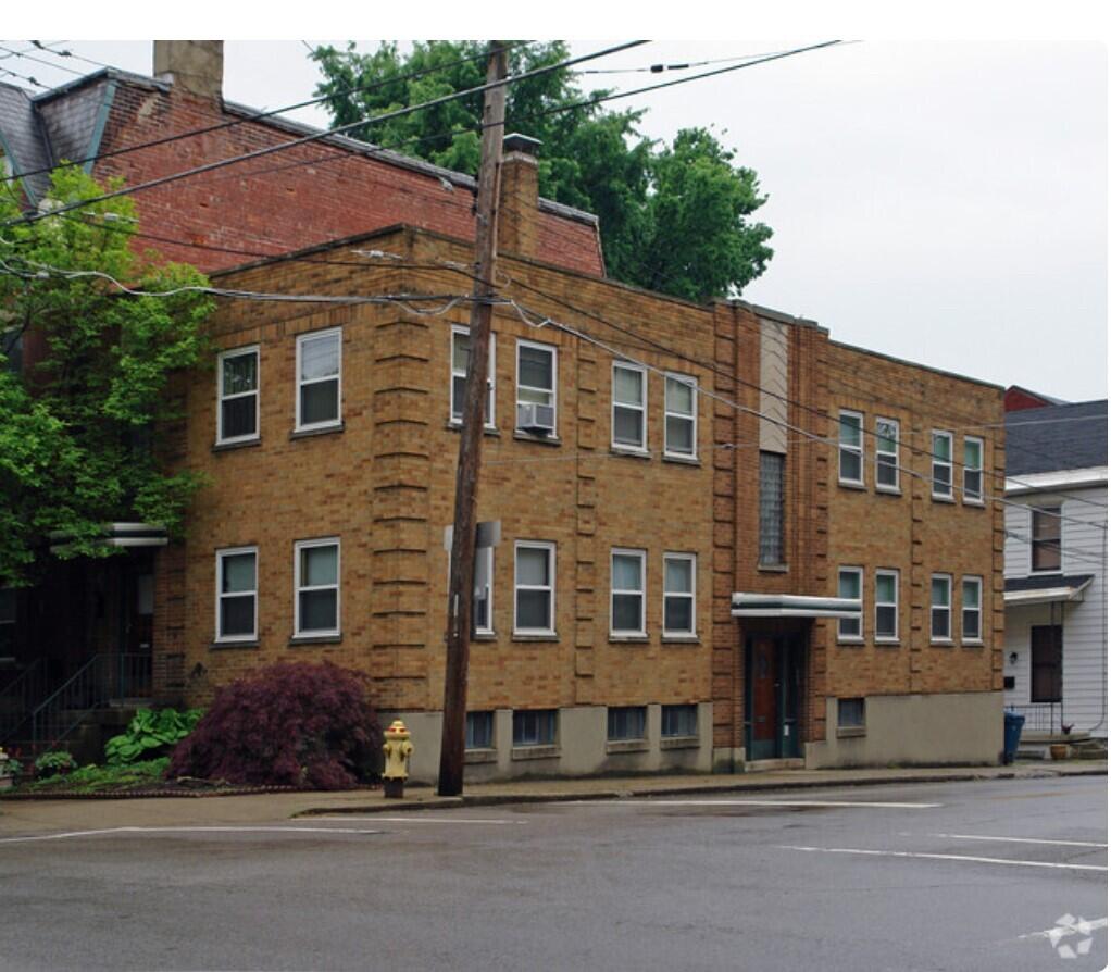 Photo of 601 Greenup Street, Covington, KY 41011
