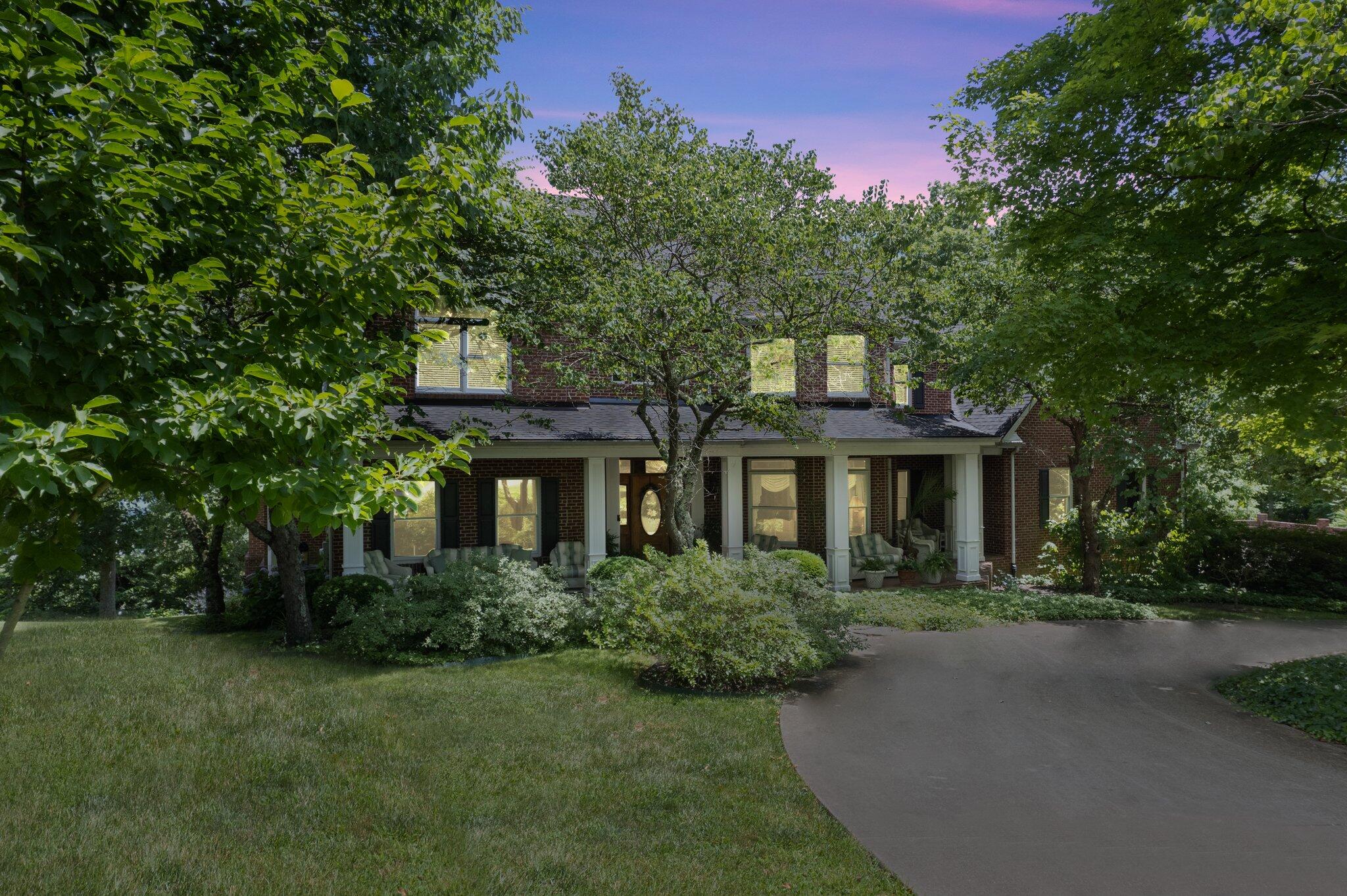 Photo of 1109 Ash Point, Maysville, KY 41056