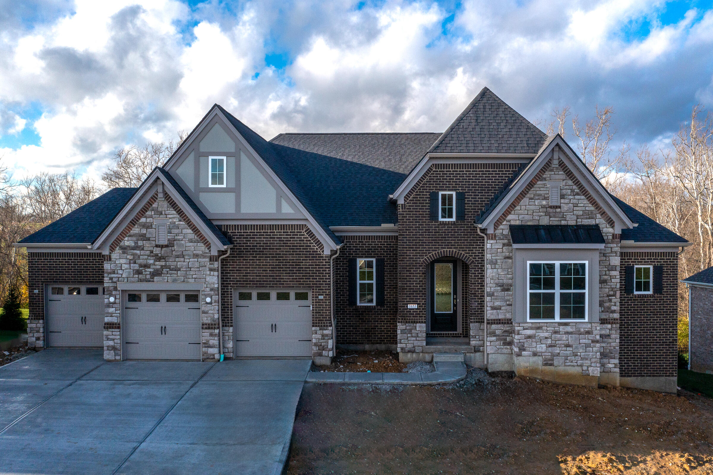 Photo of 1653 Stone Crest Drive, Hebron, KY 41048