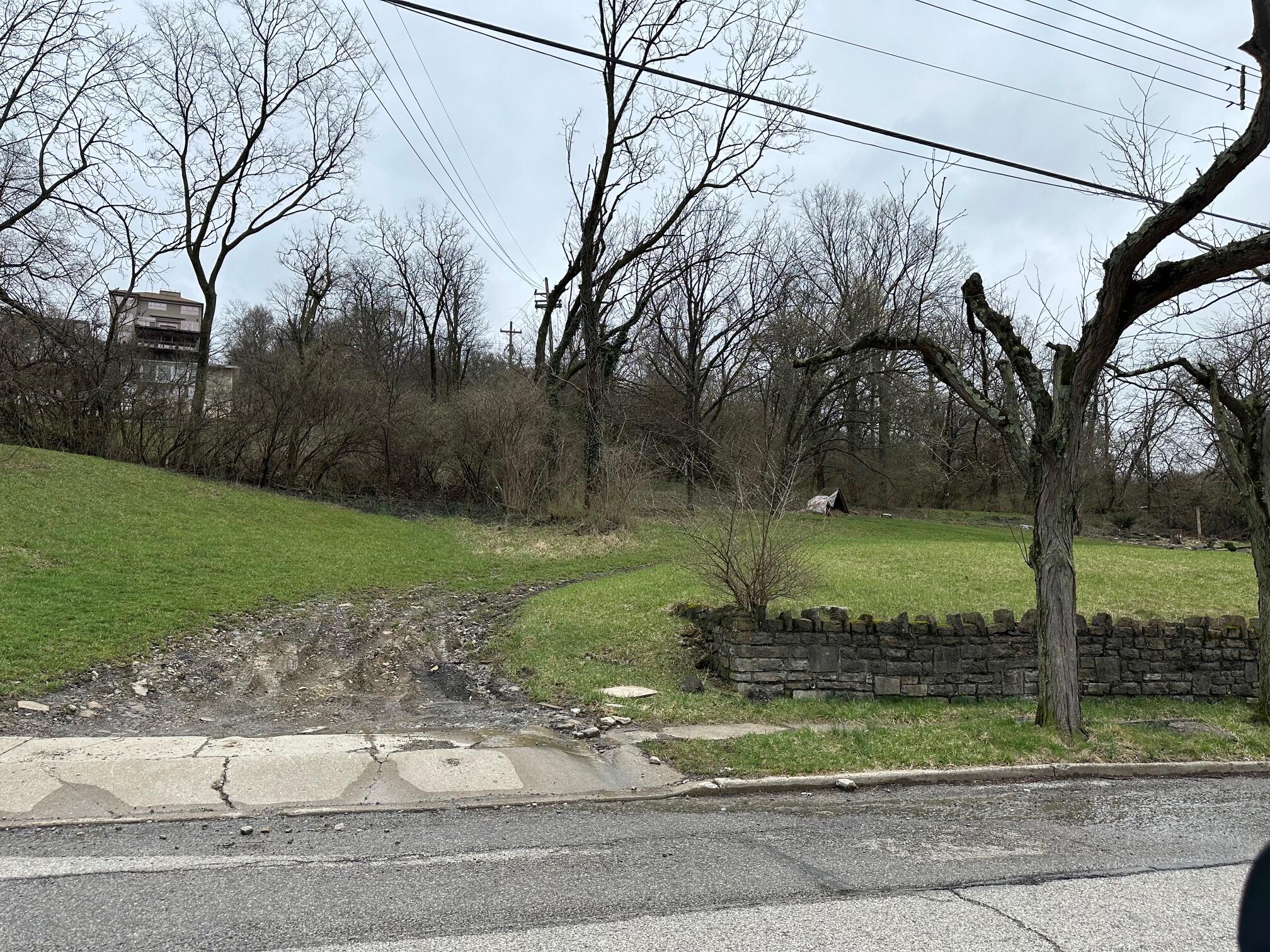 Photo of 402 W 13th Street, Newport, KY 41071