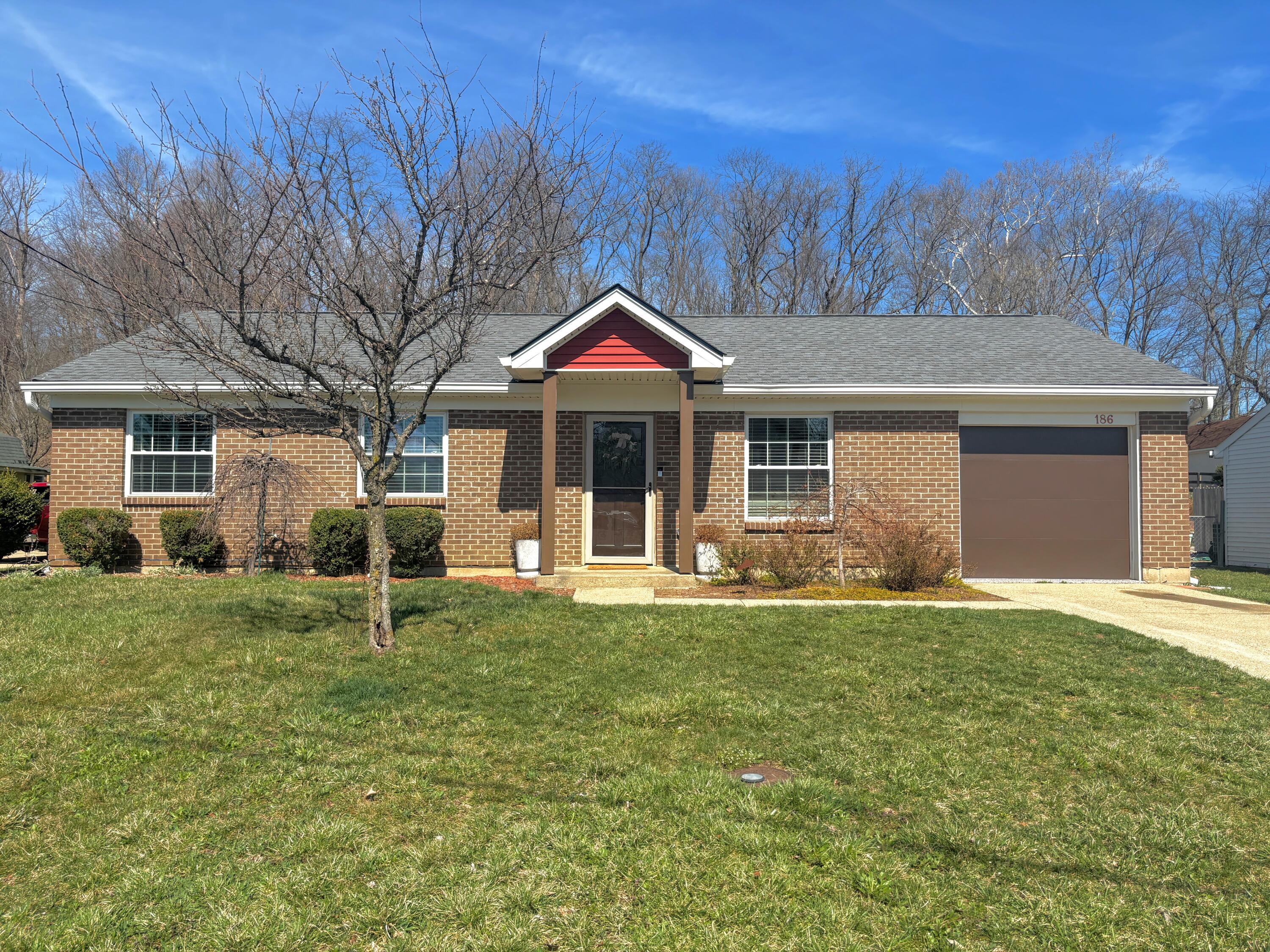 Photo of 186 Ashwood Drive, Walton, KY 41094