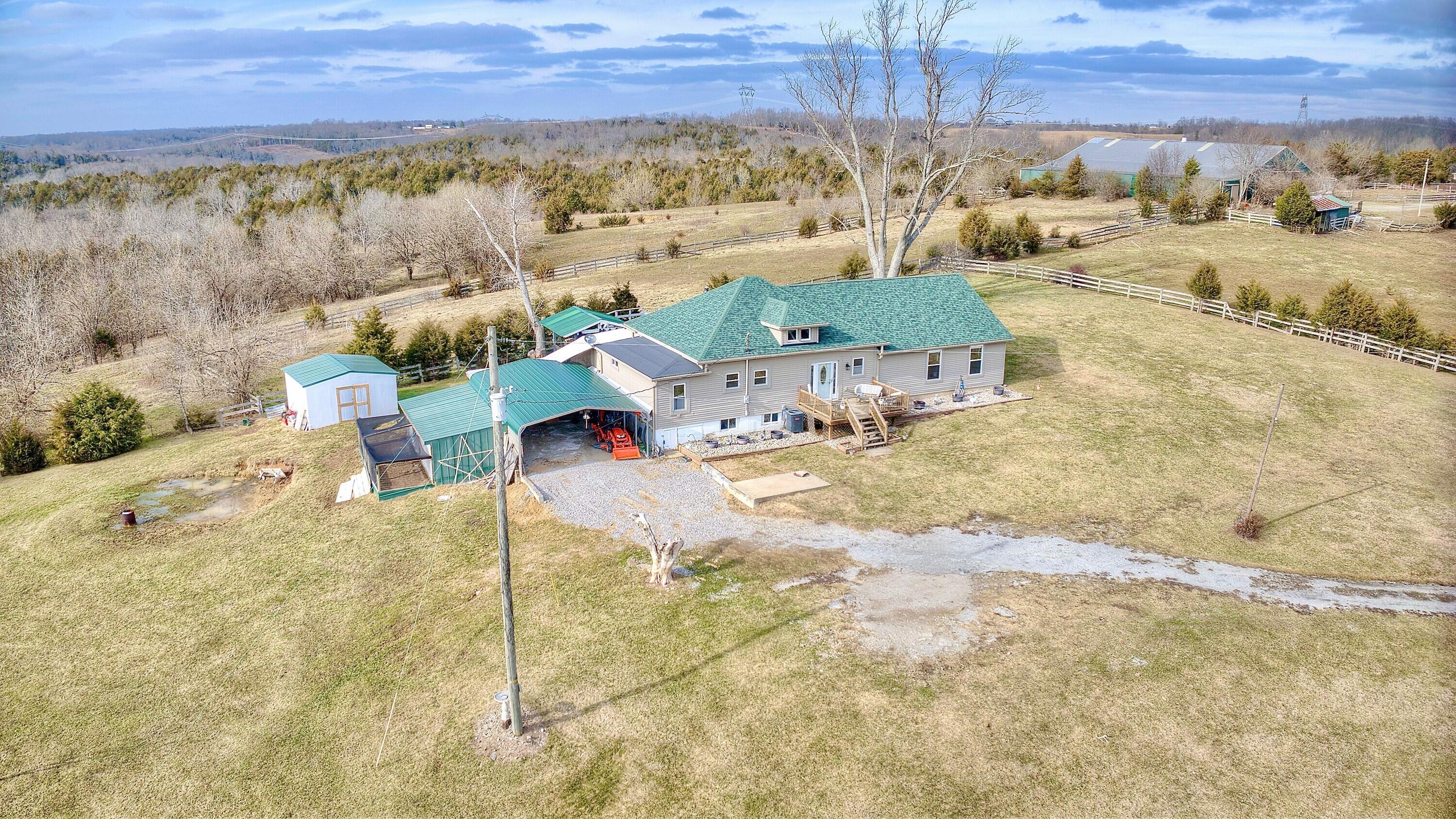Photo of 4705 Heekin Lawrenceville Road, Williamstown, KY 41097