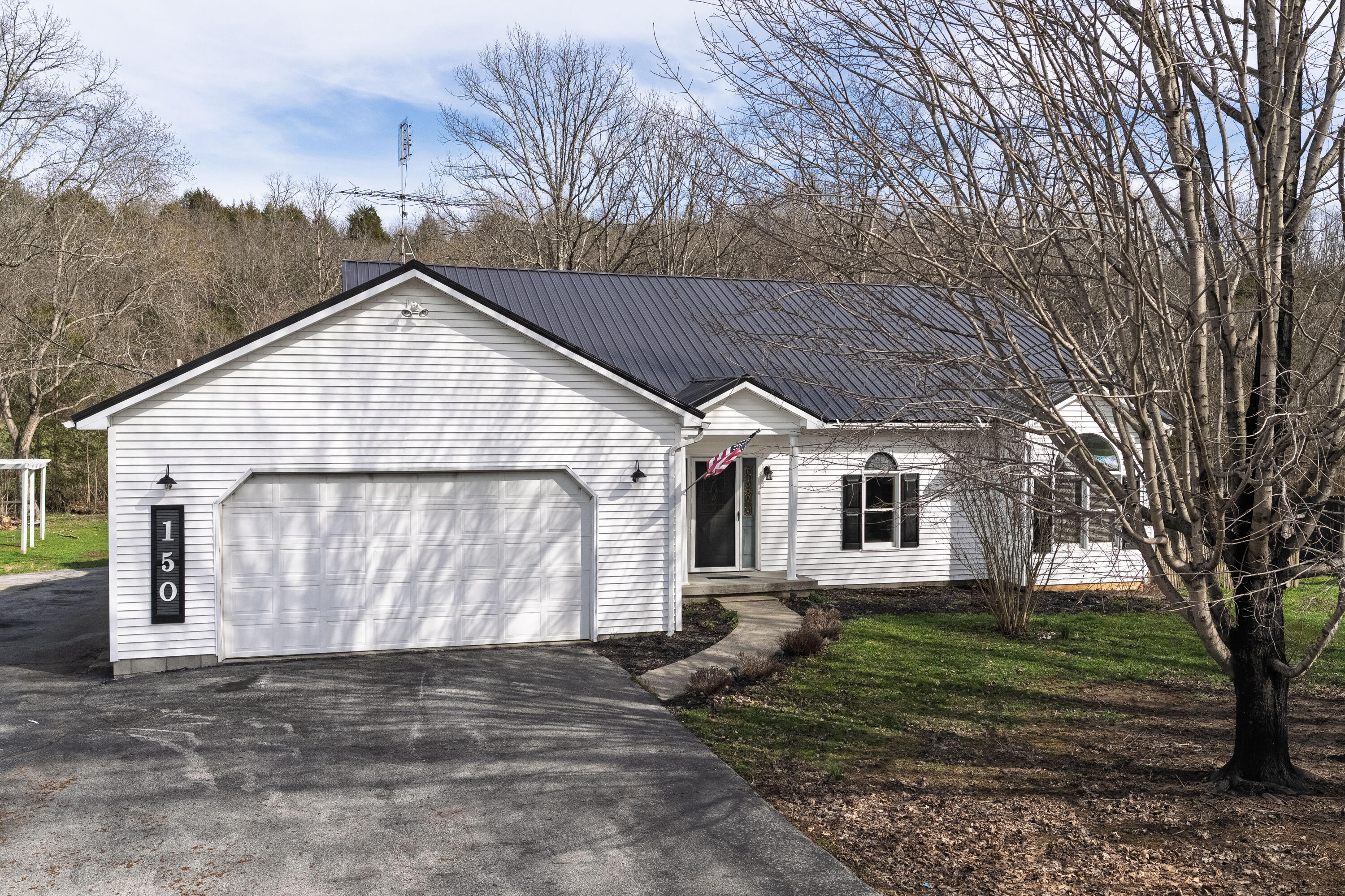 Photo of 150 Blake Lane, Berry, KY 41003