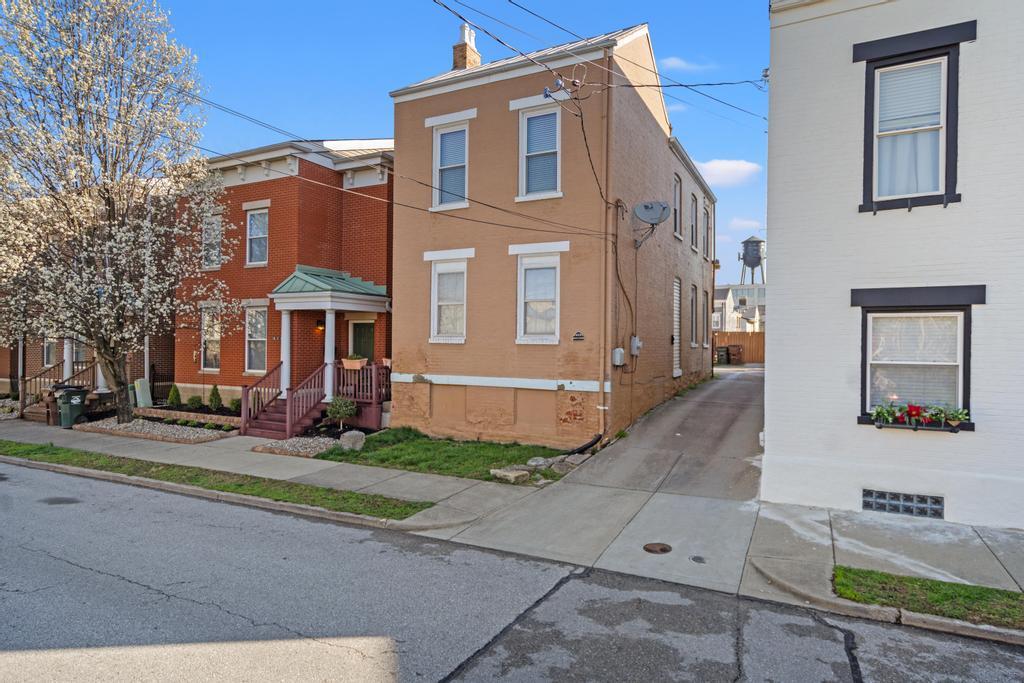 Photo of 623 Saratoga Street, Newport, KY 41071