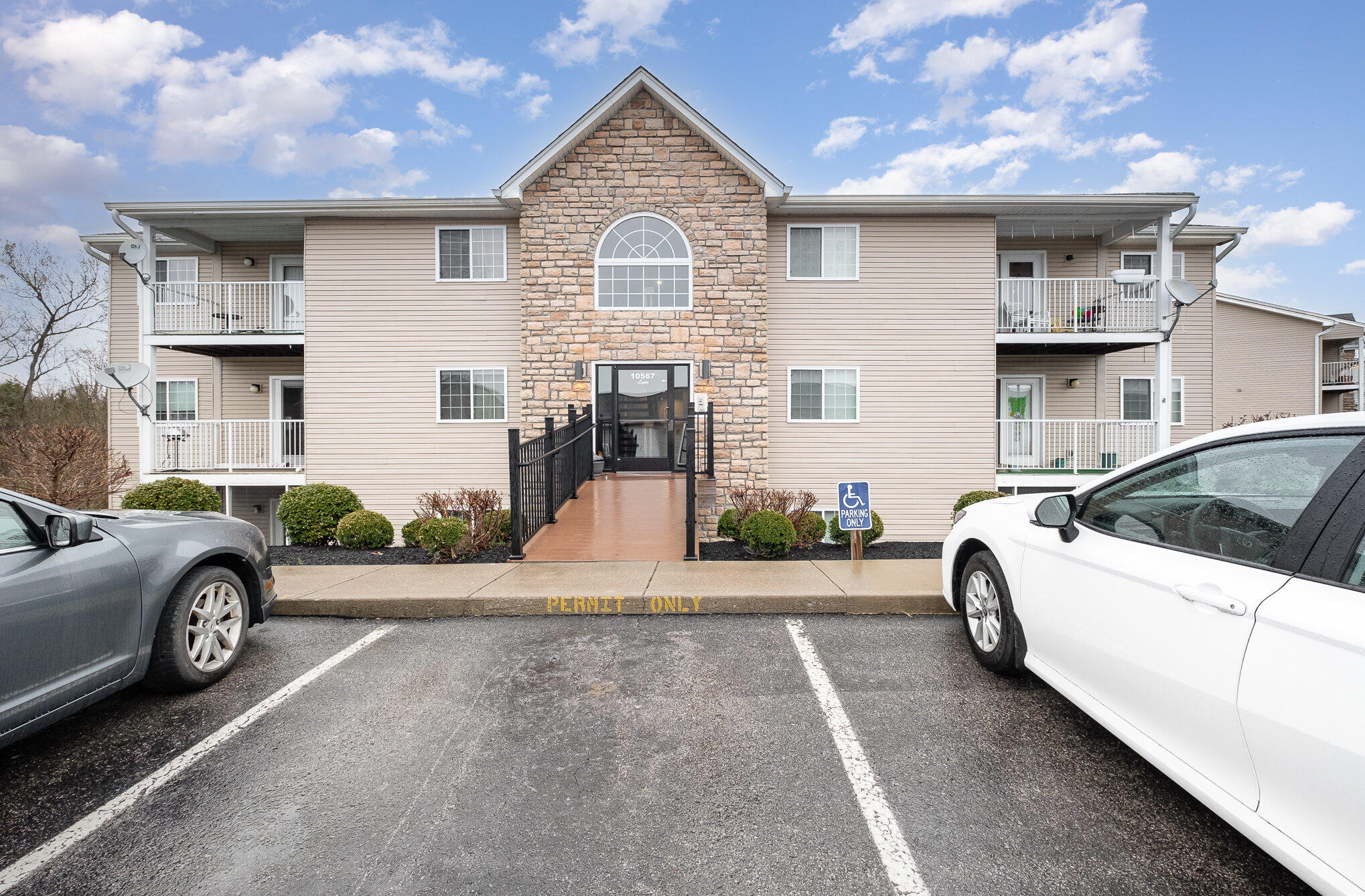 Photo of 10567 Lynn Lane 8, Alexandria, KY 41001