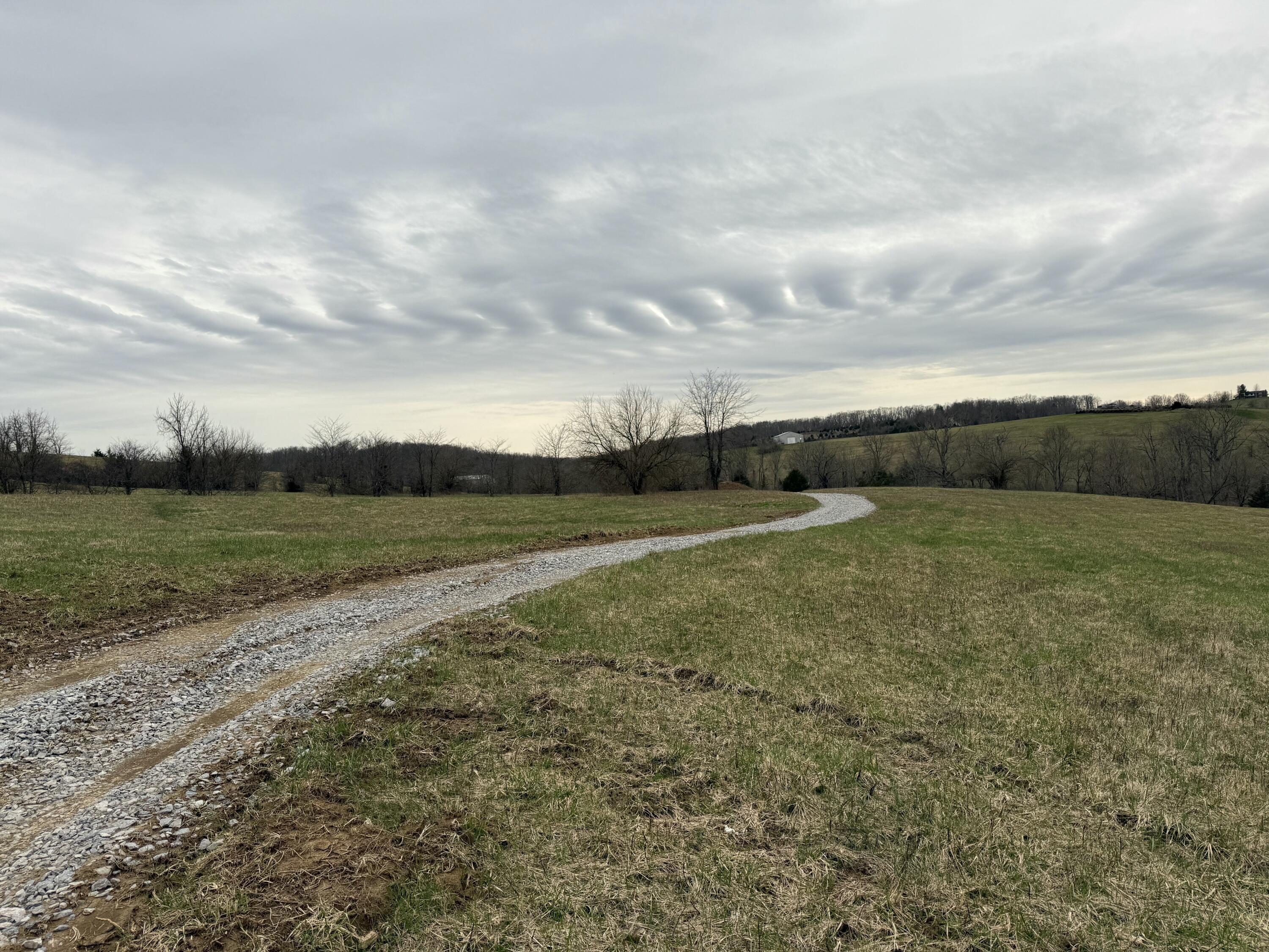 Photo of 1231 Fishing Creek Road, Falmouth, KY 41040