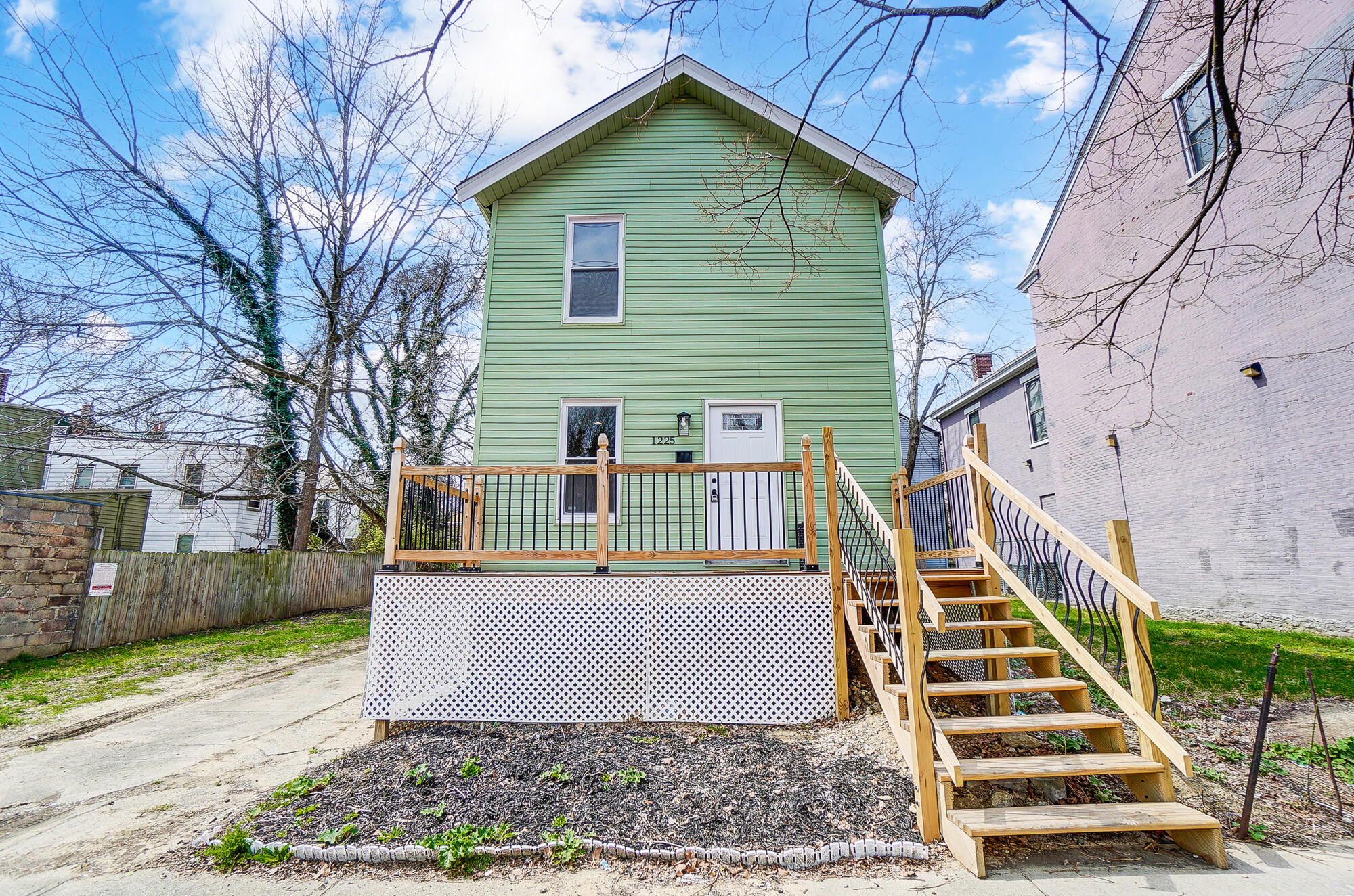 Photo of 1225 Garrard Street, Covington, KY 41011