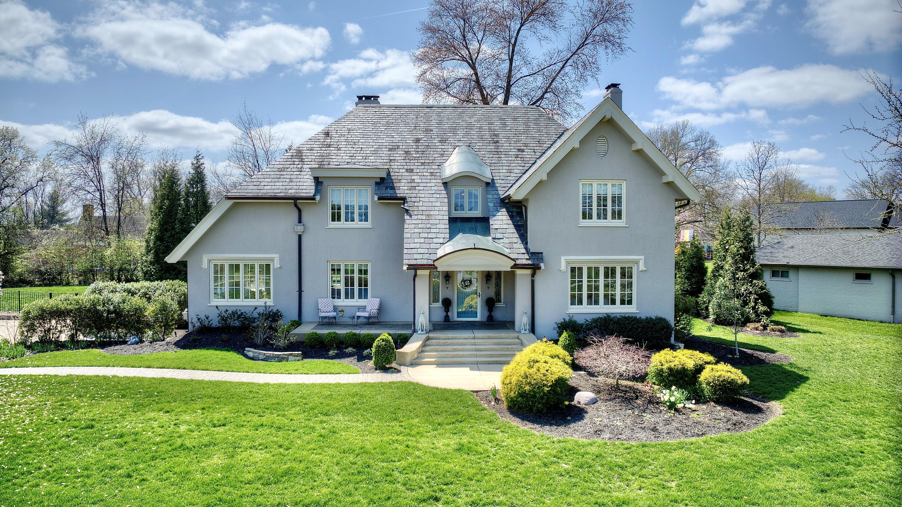 Photo of 21 Winding Way, Crestview Hills, KY 41017
