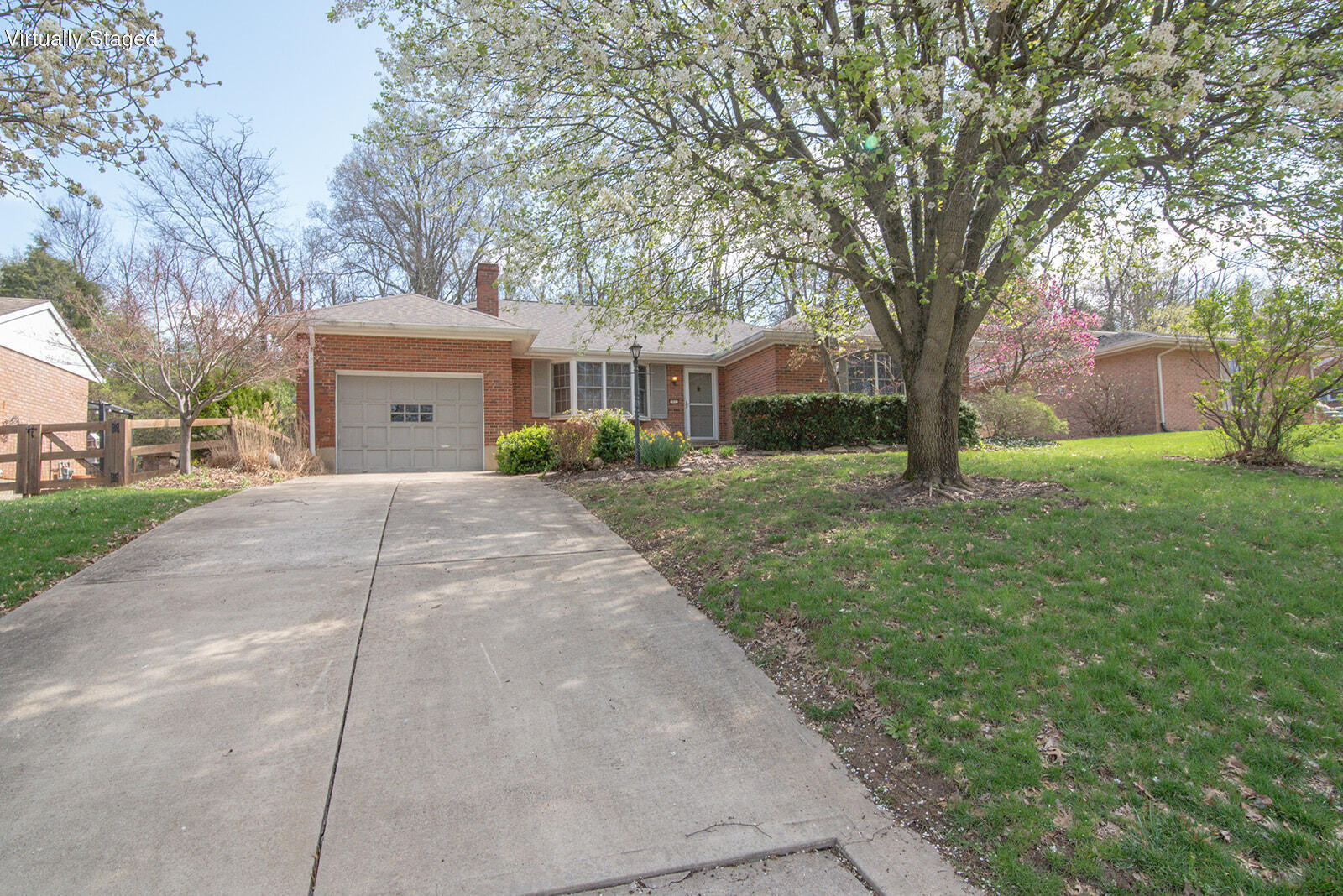 Photo of 1412 Vidot Court, Fort Wright, KY 41011