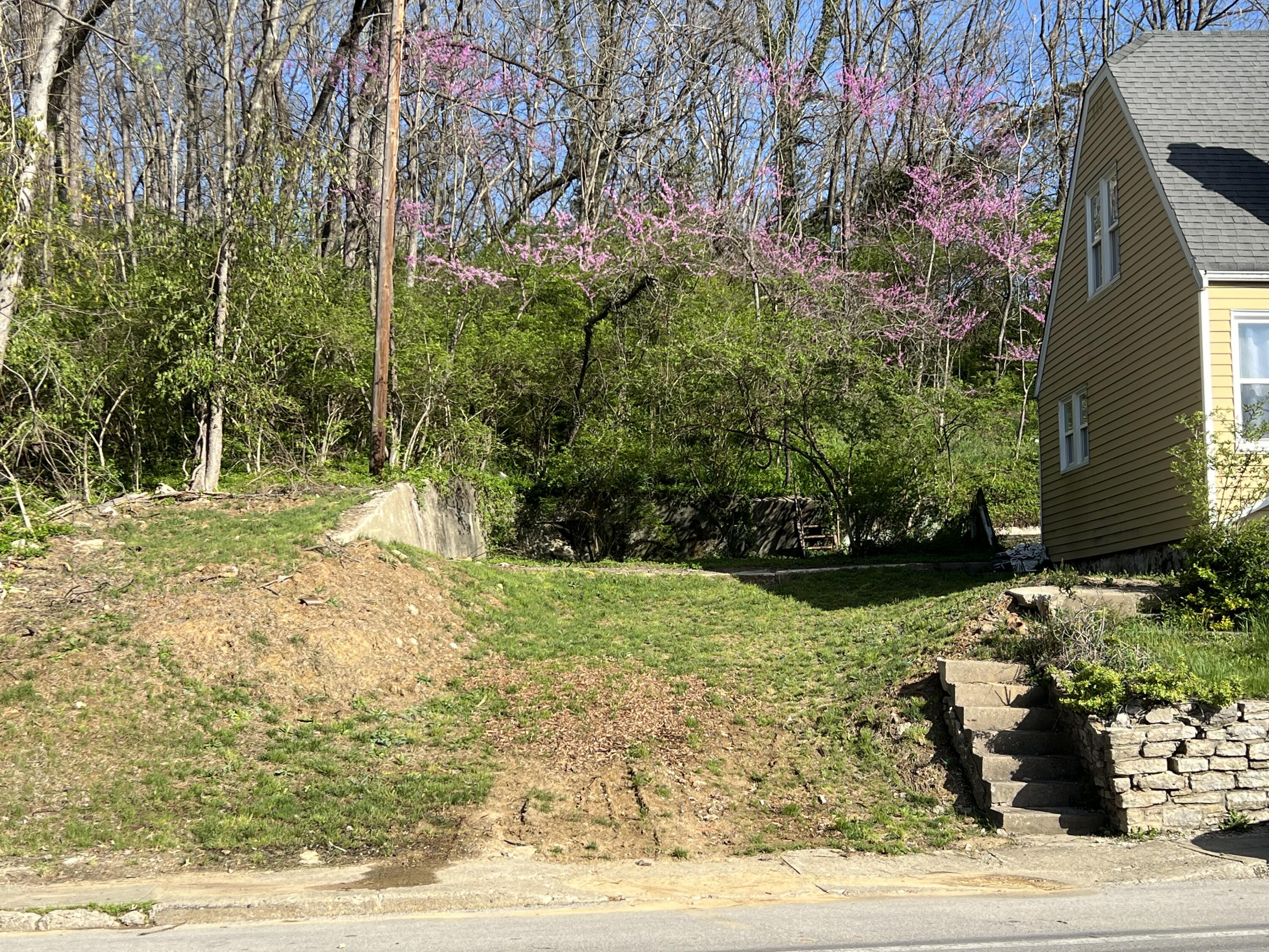 Photo of 2718 Madison Avenue, Covington, KY 41015