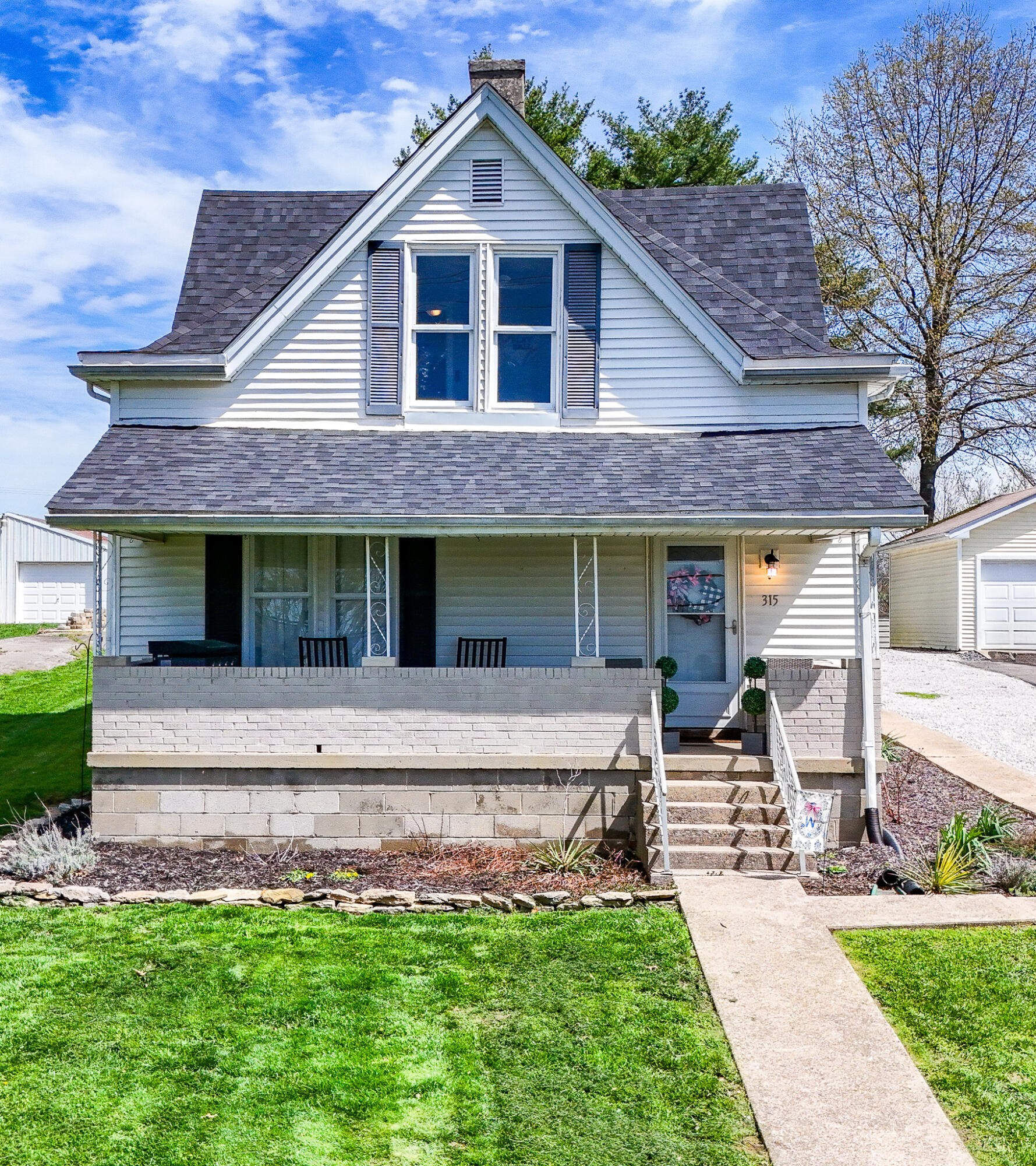 Photo of 315 Roland Avenue, Owenton, KY 40359