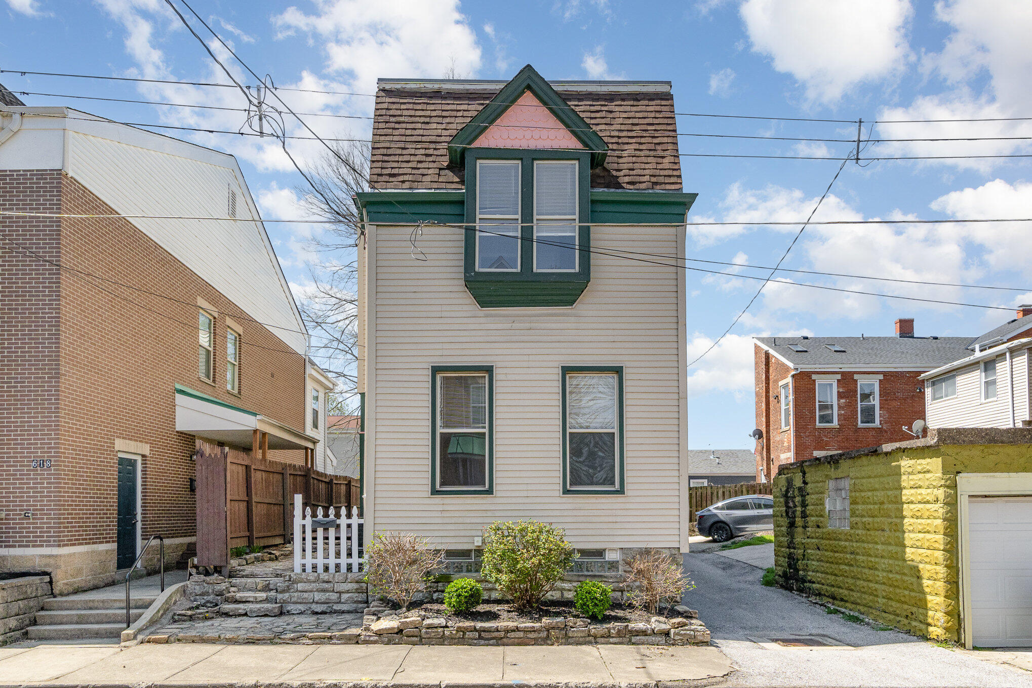 Photo of 612 Roberts Street, Newport, KY 41071