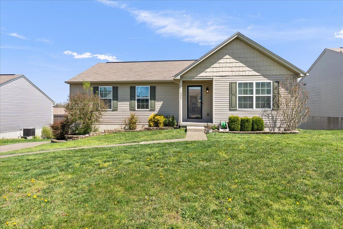 Photo of 404 Lost Creek Drive, Walton, KY 41094