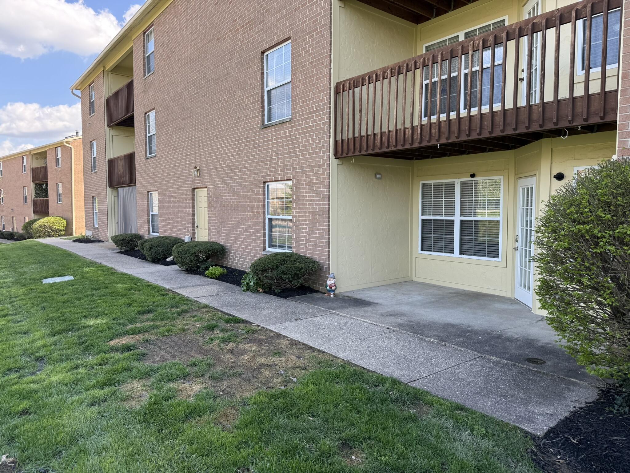Photo of 25 Highland Meadows Circle 2, Highland Heights, KY 41076