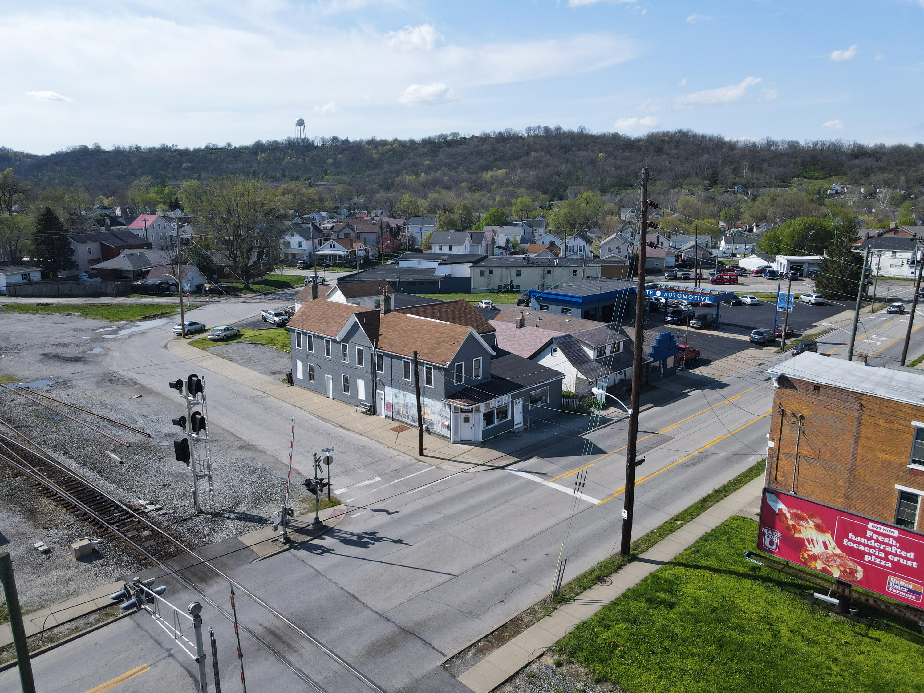 Photo of 3439 Decoursey Avenue, Covington, KY 41015