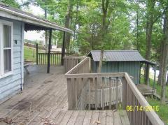 Cabin deck is tiered with lots of space