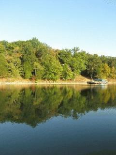Boating, fishing, skiing, relaxing...at Elk Lake
