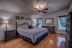 Beautiful large master-bedroom with walk in closet