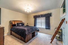 Double Vanity, Extra Deep Soaking, Jetted Tub! Shower with bench! 2 Walk-in Closets!