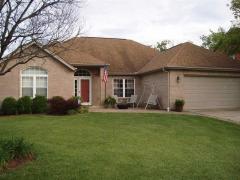 FANTASTIC CURB APPEAL*HIP ROOF