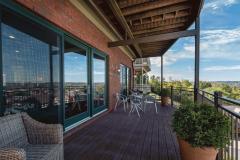 Enjoy 4 levels of generous terraces!