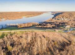 Captivating Views of the Ohio River