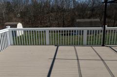 Large deck off of the eat-in kitchen