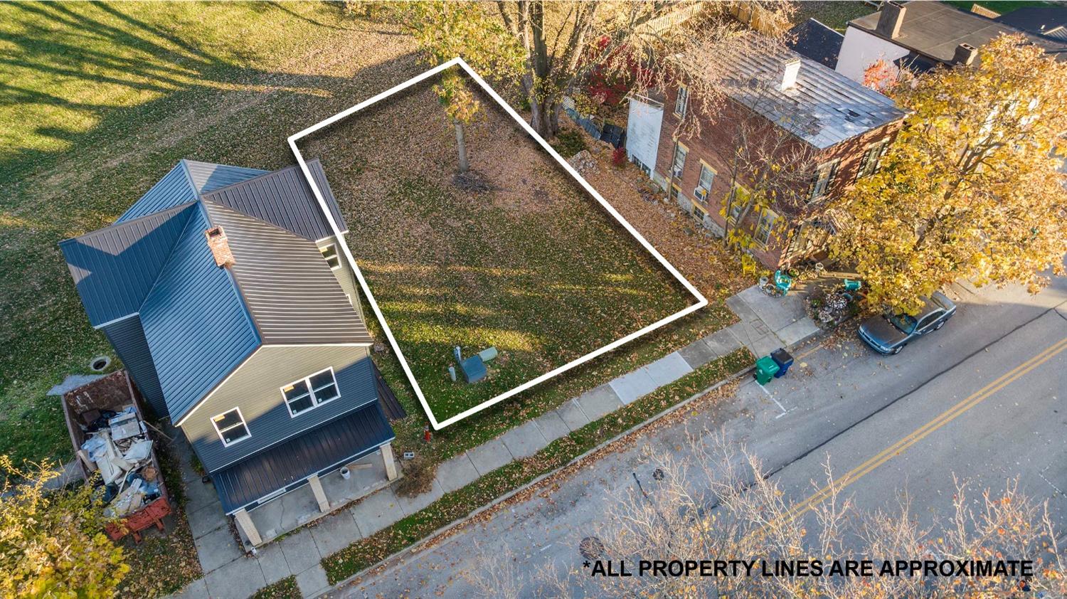 Photo of 236 E High St, Lawrenceburg, IN 47025